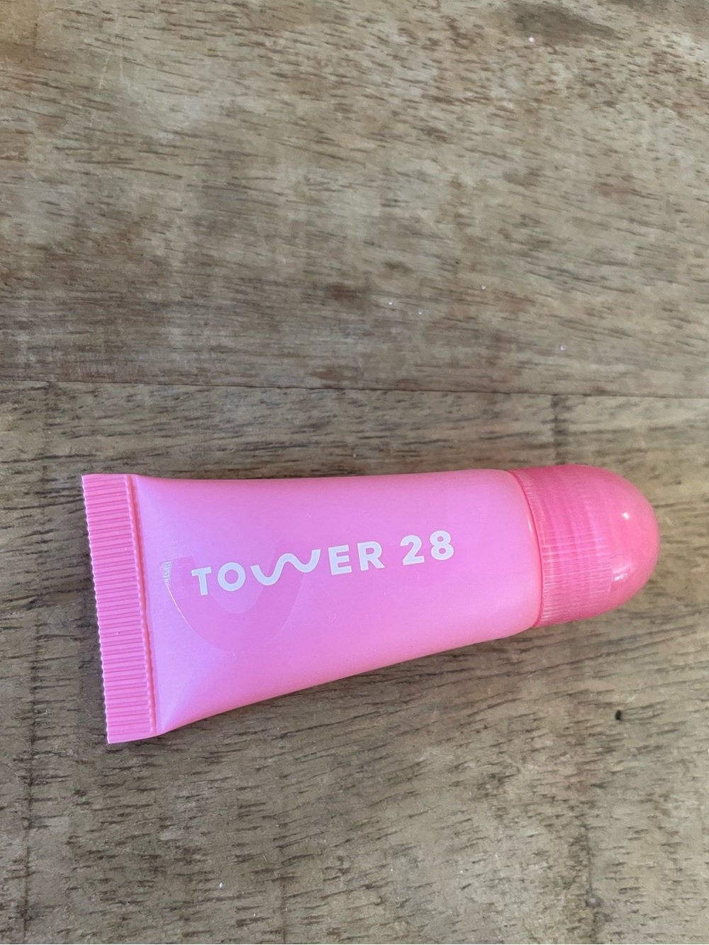 π Juicy Couture Bundle | Tower 28 LipSoftie | Sand + Fog Warm Vanilla - Picture 7 of 14